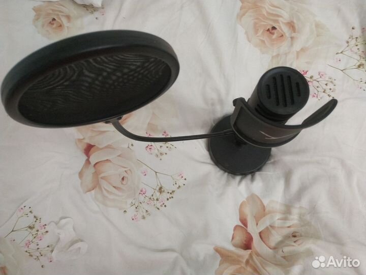 Микрофон студийно-универсальный Beyerdynamic FOX