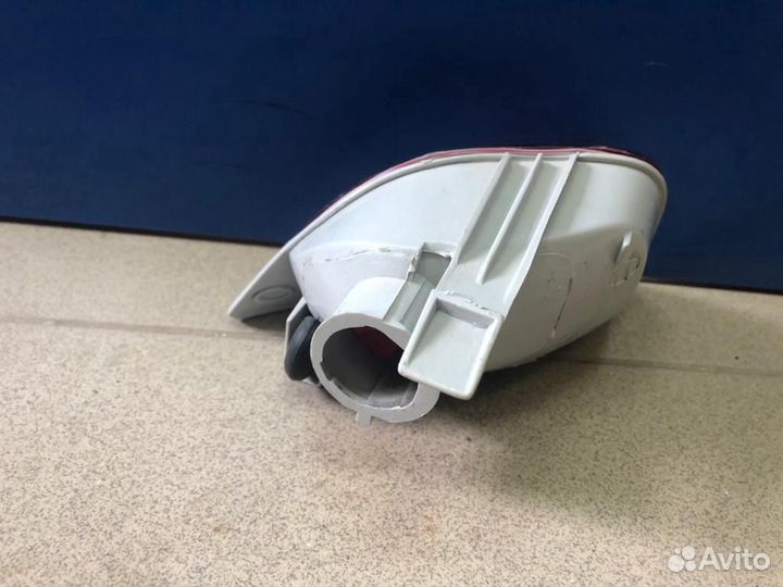 Фонарь задний левый нижний на форд фокус 2 хэтчб