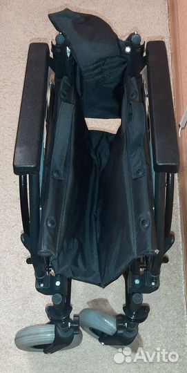 Коляска прогулочная