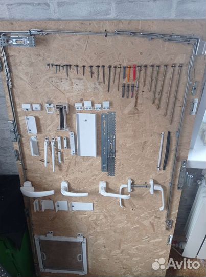 Фурнитура для пластиковых окон