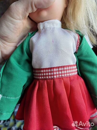 Кукла фабрики весна