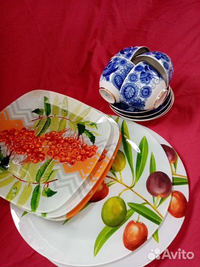 Набор столовой посуды новый