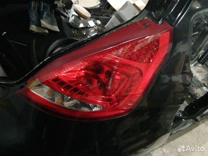Фонари пара форд фиеста 6 Ford Fiesta Mk6