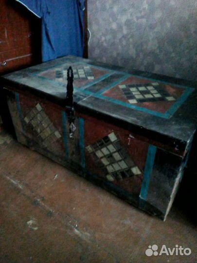 Сундук 100 лет