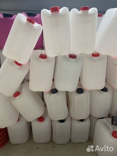 Канистра пластиковая 20 литров