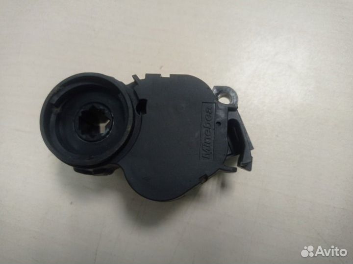 Моторчик заслонки отопителя Citroen C4 VTI 115