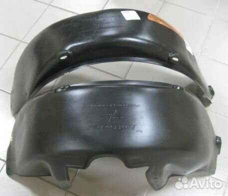 Подкрылок задний комплект Ford Focus 2 2004-2011