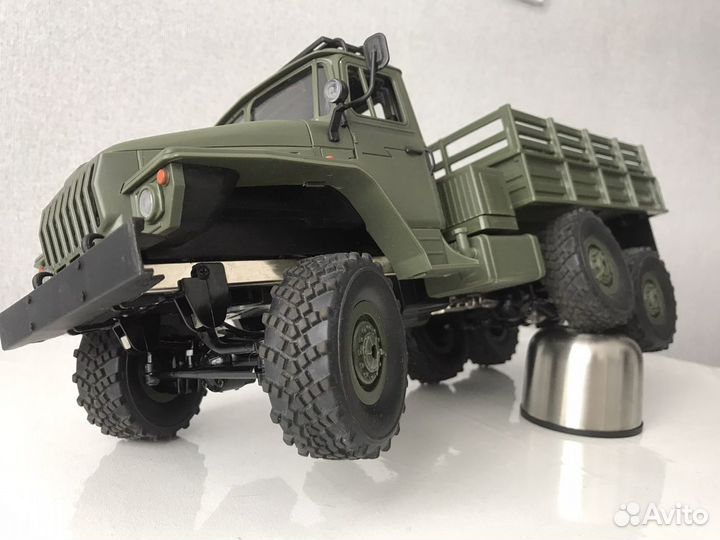 Радиоуправляемая модель урал 4320