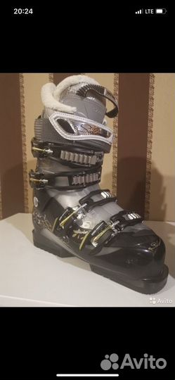 Горнолыжные ботинки salomon