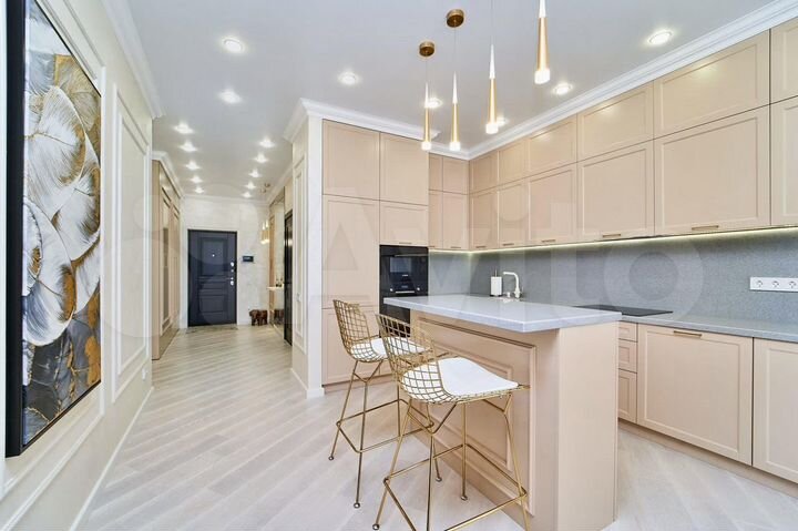 4-к. квартира, 129 м², 15/25 эт.