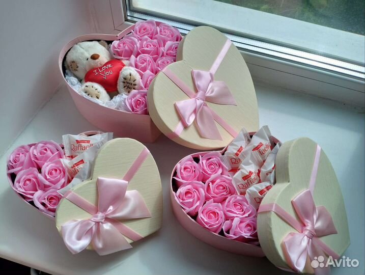 Подарок из мыльных роз