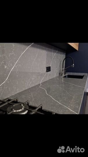 Столешница из кварцевого агломерата