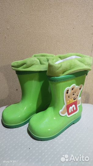 Детские резиновые сапоги