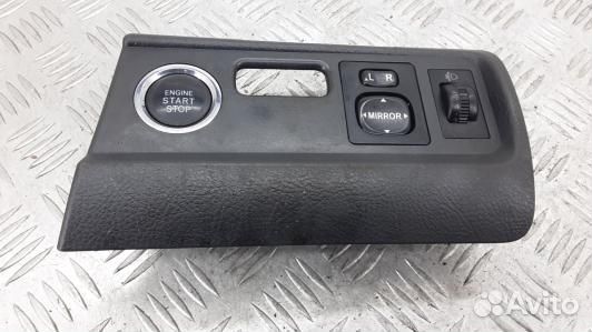 Кнопка запуска двигателя toyota corolla verso 2 (9