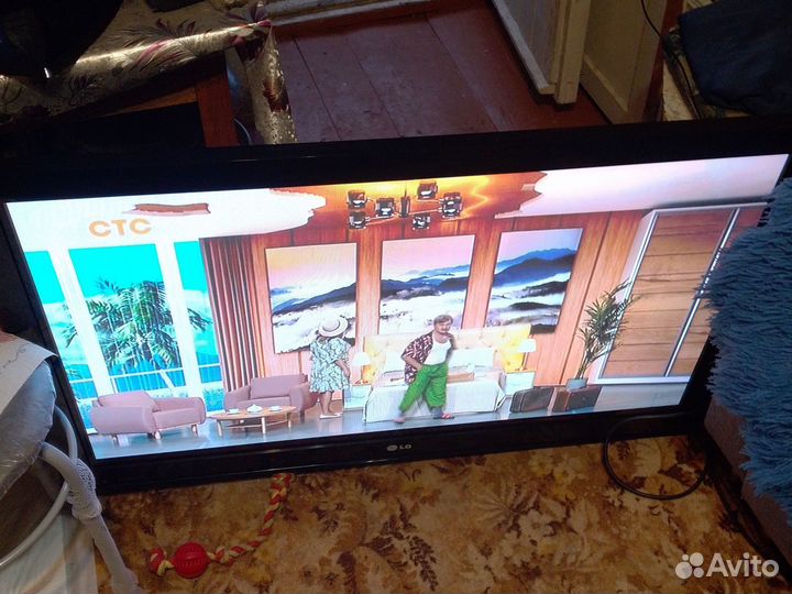 Продам телевизор