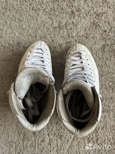 Коньки для фигурного катания