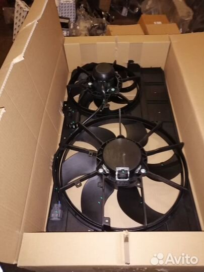 Вентилятор охлаждения Ford Transit Connect Tourneo