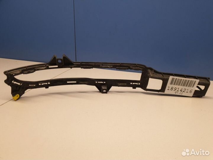 Кронштейн бампера переднего левый Land Rover Range