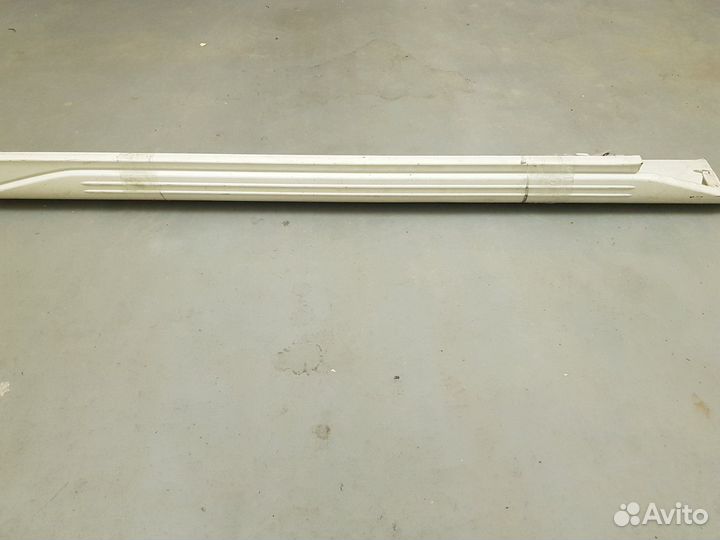 Накладка на порог левая Suzuki Jimny