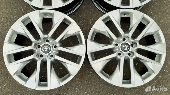Оригинальные диски Toyota RAV4 XA50 R19 комплект
