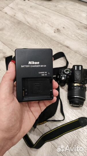 Зеркальный фотоаппарат nikon D3100