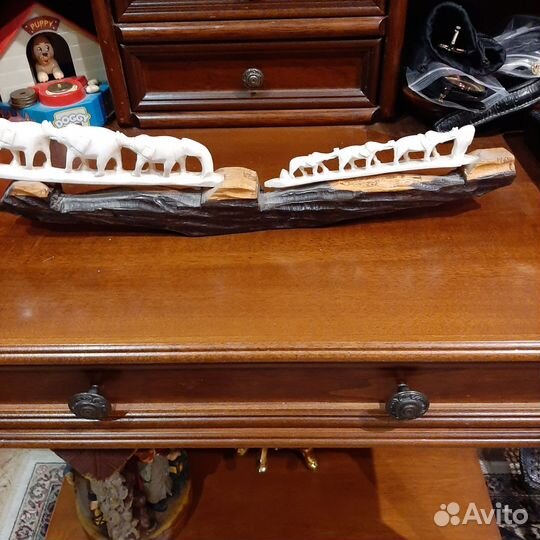 Фигурки слоники на черном дереве Сомали