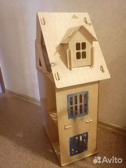 Домик кукольный