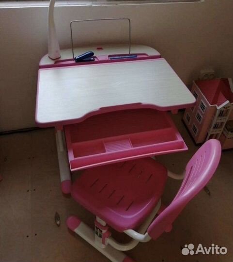 Растущая парта и стул бу