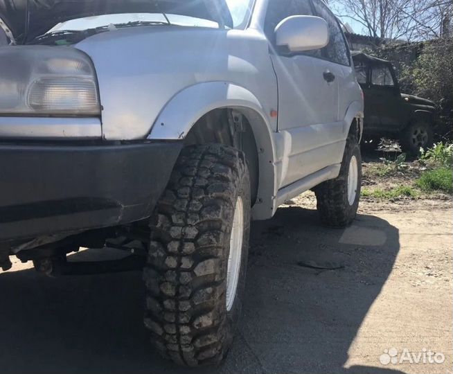 Suzuki Vitara на запчасти