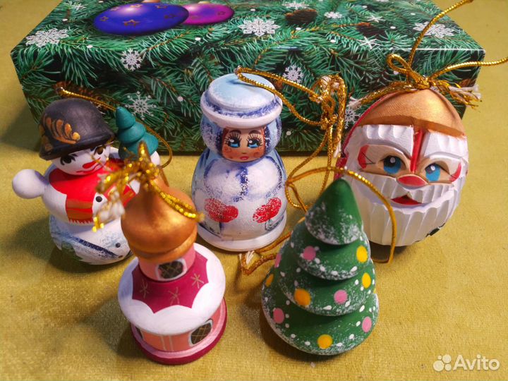 Деревянные резные ёлочные игрушки набор