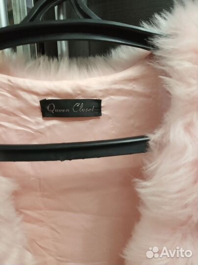 Жилетка меховая женская 44