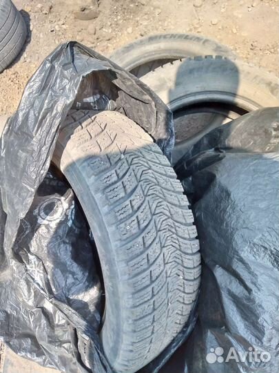 Michelin  Defender XT 255/60 R16