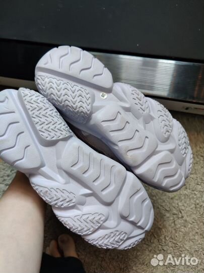 Кроссовки женские детские 38-39 Котофей