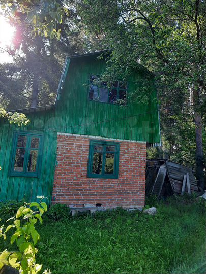 Дача 25 м² на участке 4 сот.