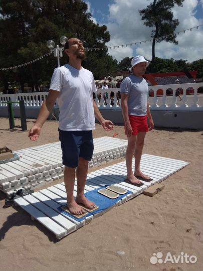 Практика Гвоздестояния, лежания, хождения, сидения