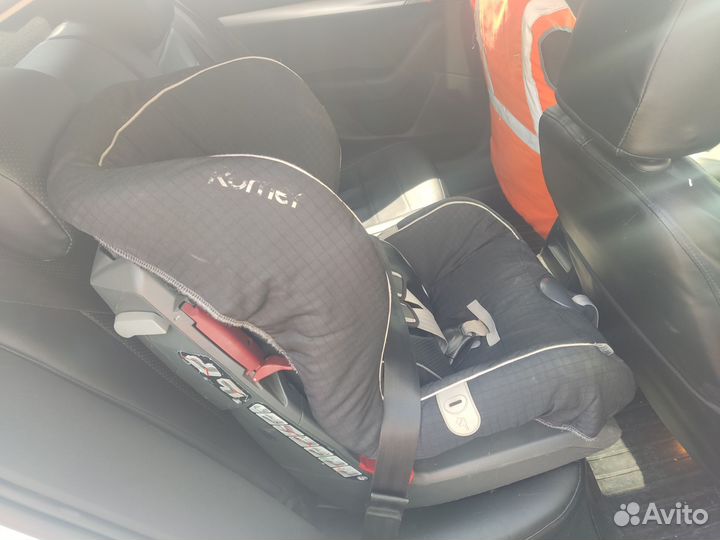 Детское автокресло Britax Romer King 9-18