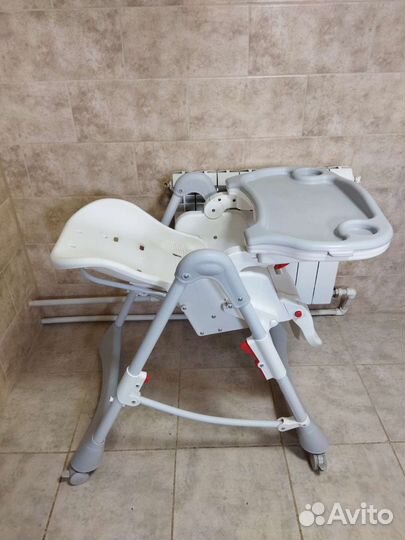 Стульчик для кормления babyton