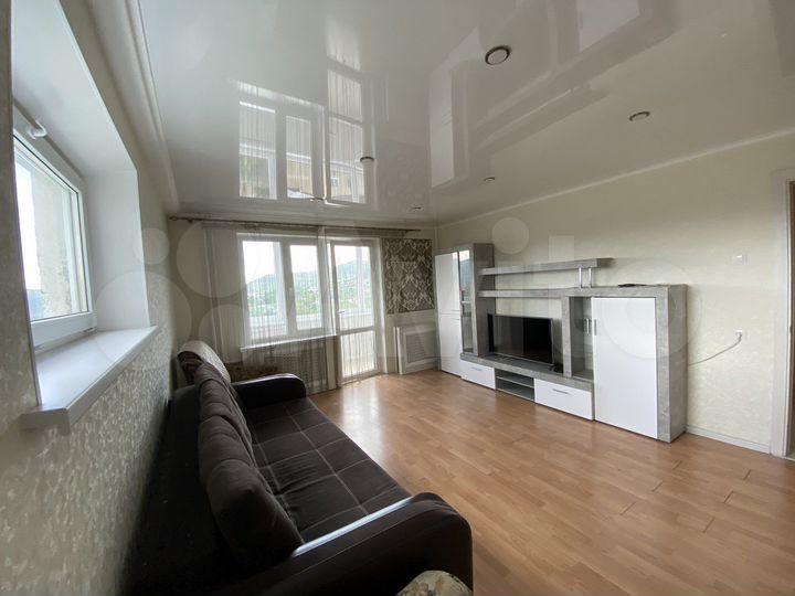 2-к. квартира, 60 м², 11/12 эт.