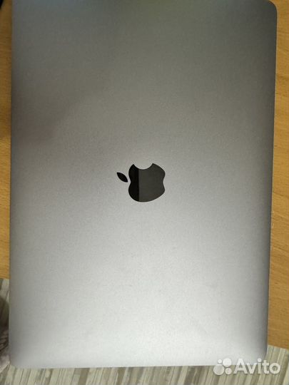 Macbook air 2020 core i5