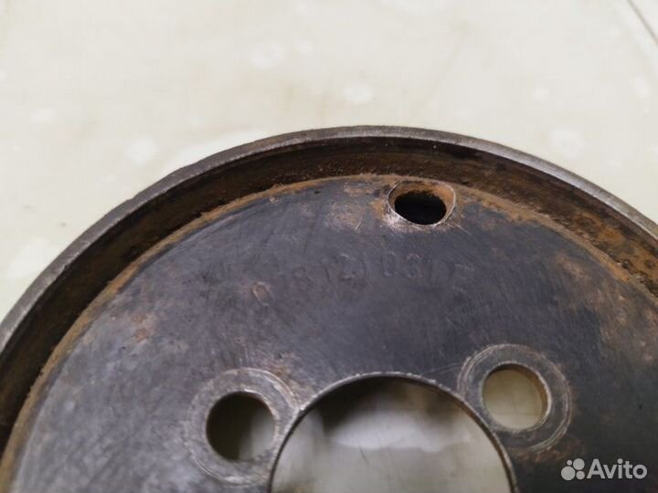 Шкив водяного насоса (помпы) Seat Toledo 1L2 ADZ