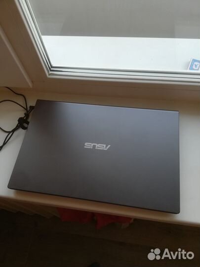 Ноутбук Asus