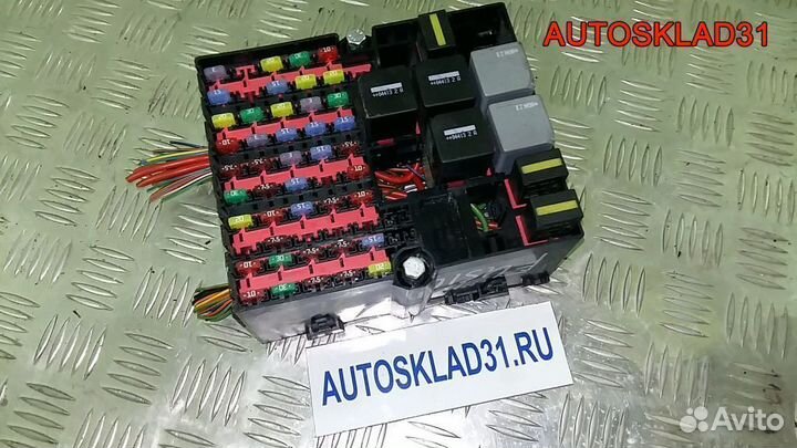 Блок предохранителей Ford Fusion 4n1t14401bfe