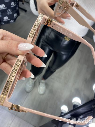 Очки Louis Vuitton