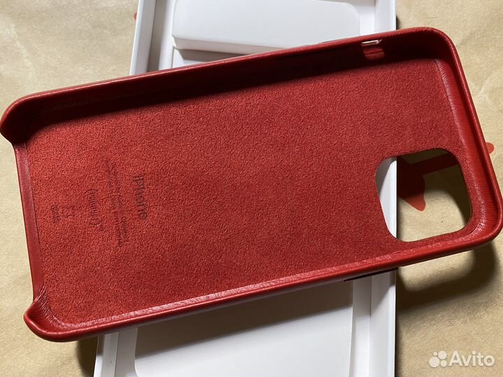 Чехол iPhone 11 Pro Leather Case mwyf2zm/A Red 12