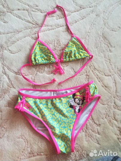 Яркий купальник р 152