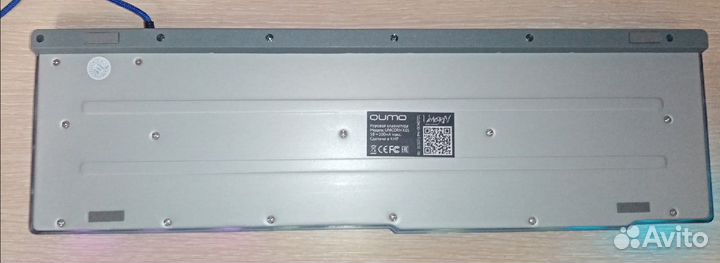 Продам клавиатуру