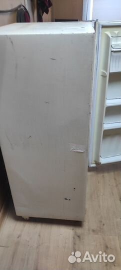 Холодильник бу маленький