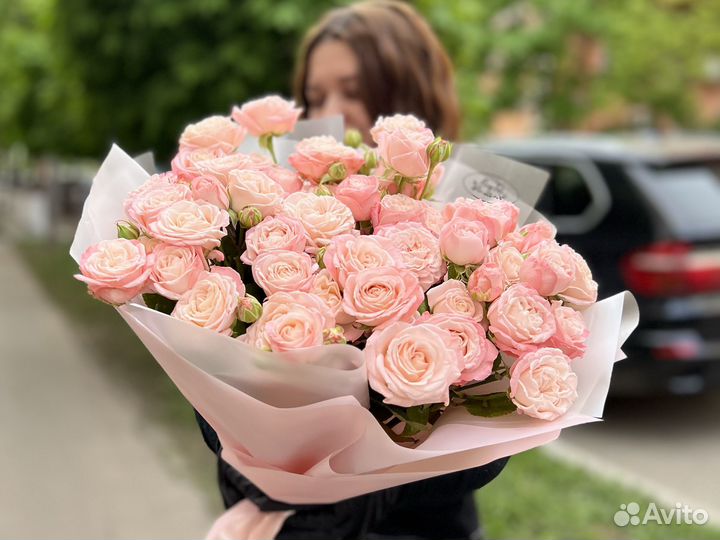 Цветы кустовые розы