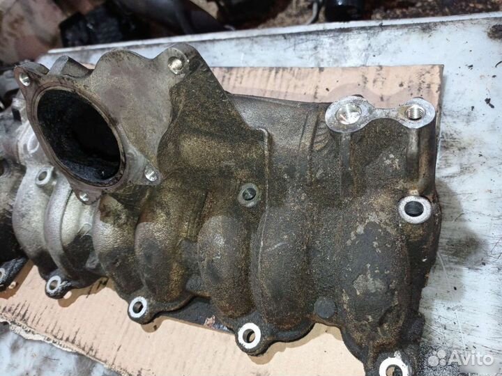 Passat B6 VW Пассат коллектор впускной 2.0 TDI