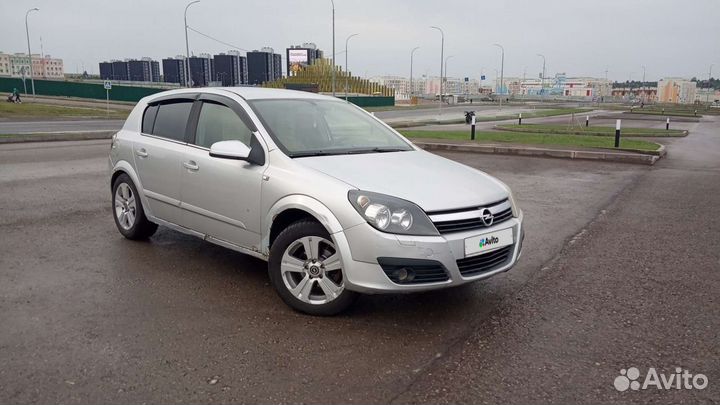 Opel Astra 1.6 МТ, 2006, 293 000 км
